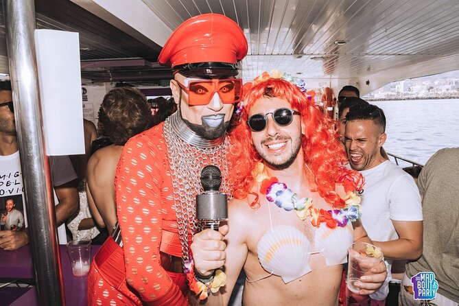 3 hours on the craziest boat party in Malaga - Dress code and behavior rules that can make or break your night