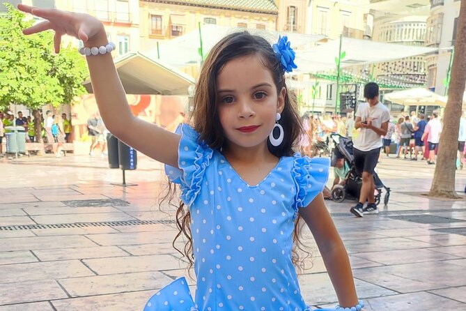 45 minutes flamenco dance class for family in Málaga - Key things to know before you go