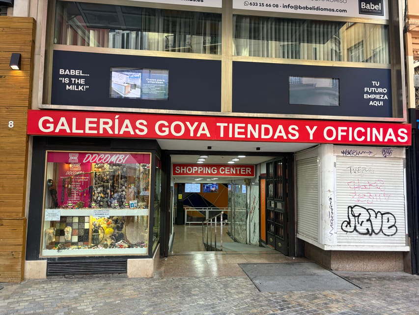 45 minutes flamenco dance class for family in Málaga - What to Bring (So Your Family Enjoys It)