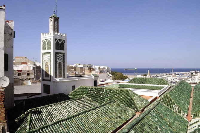 6-Night Morocco Tour from Malaga: Fez, Meknes, Marrakech, Casablanca, Rabat and Tangier - Marrakech Menara Gardens, Bahia Palace, and the Road to Jmaa el Fnaa