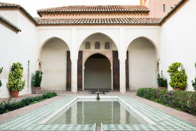 Alcazaba Malaga Guided Tour - Why the Alcazaba matters for understanding Malaga