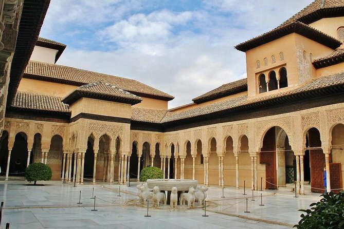 Alhambra and Granada Private Tour from Marbella, Malaga and port - Key things that make this tour worth your attention