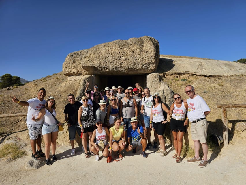 Antequera Monumental with entrance tickets to dolmens and town - Inside the mortuary galleries: why Menga and Viera feel different