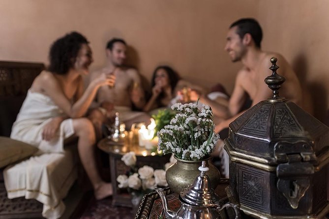 Arabian Baths Experience at Malaga’s Hammam Al Andalus - Entering Hammam Al Andalus in Malaga Old Town