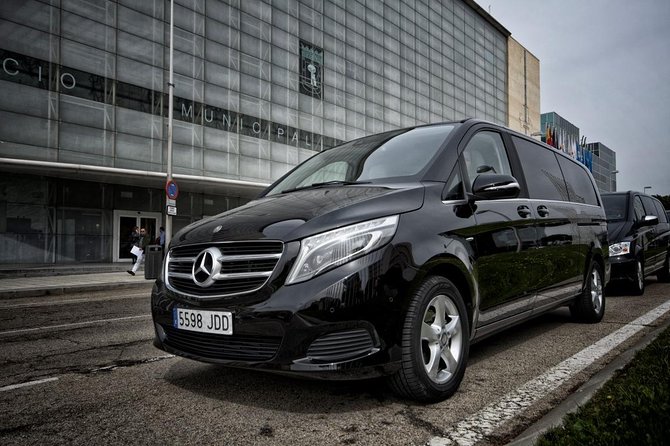 Arrival by Van from Málaga airport AGP to Marbella city - Price of $107.65: what you are really paying for