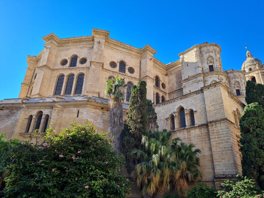 Audioguide City Walk Malaga for cruises (German & English) - The Old Town Story You’ll Hear as You Walk