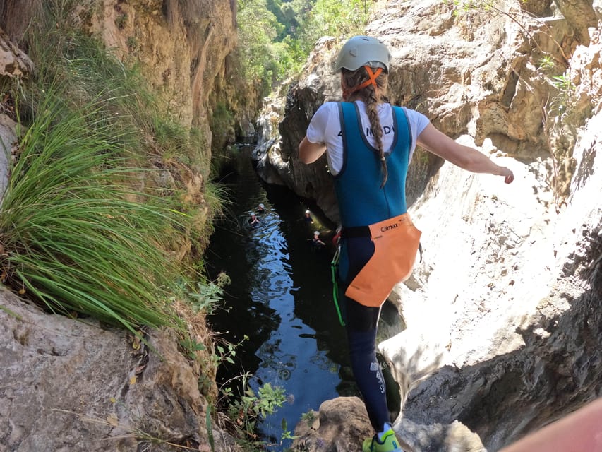 Benahavís: Canyoning Guided Tour at Guadalmina River - Who this is for, and who should pass