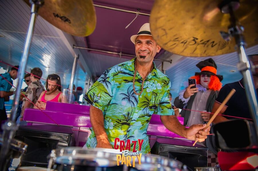 Benalmadena: Boat Party with a Drink - Who This Party Boat Suits Best in Malaga