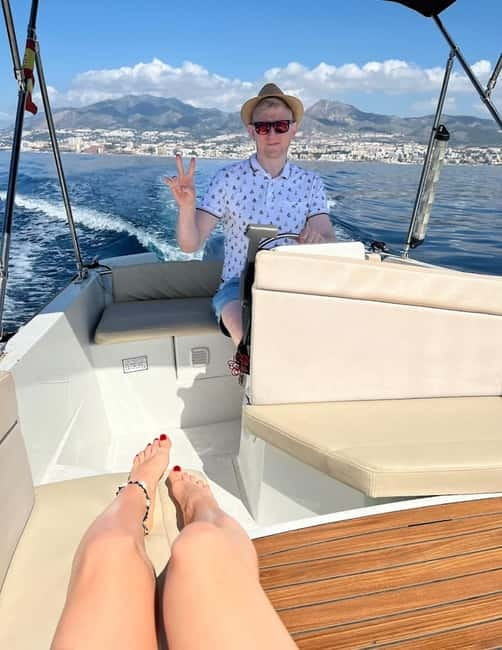 Benalmadena: Boat Rental with No License Required - Finding Oceanautic in Puerto Benalmádena (and what to expect on arrival)