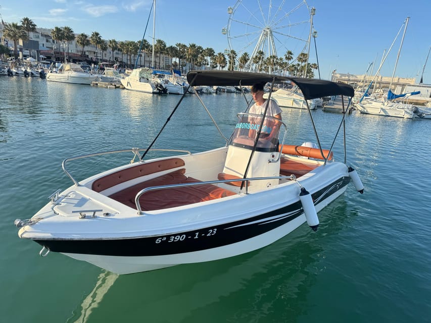 Benalmádena: Boat Rental without License - Price and value: what $47 for up to 6 really means