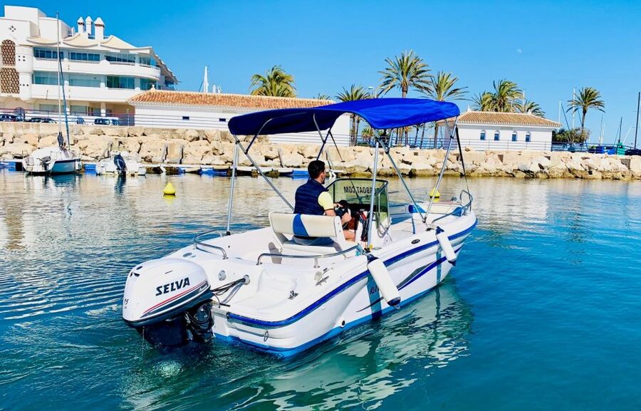 Benalmadena: Boat Rental without License Required - Sunset sailing: why the return part feels special