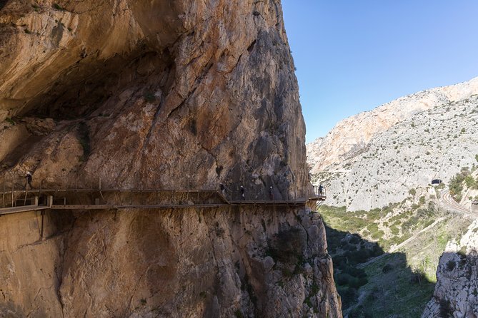 Caminito del Rey and Ardales Guided Tour from Costa del Sol - Entering El Caminito del Rey: What the 3 Kilometers Really Means