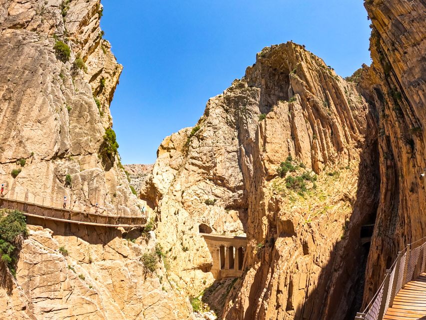 Caminito del Rey: Entry Ticket - Visitor Center to the start: the shuttle and the 200-meter tunnel approach