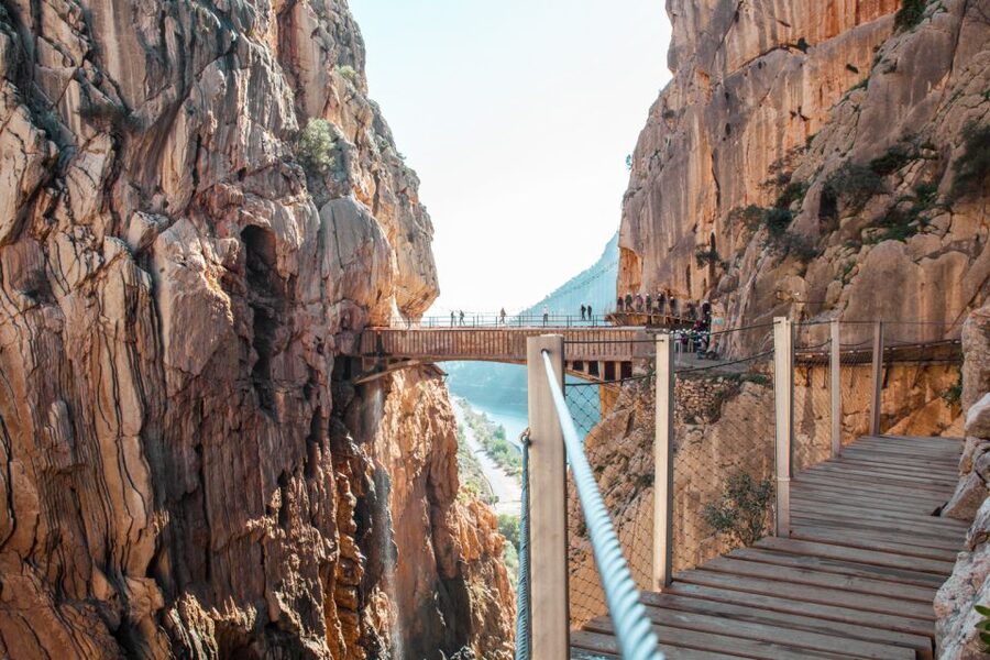 Caminito del Rey: Guided Hiking Tour with Entrance Tickets - Inside the 3-hour guided hike: pace, safety gear, and the gorge walk