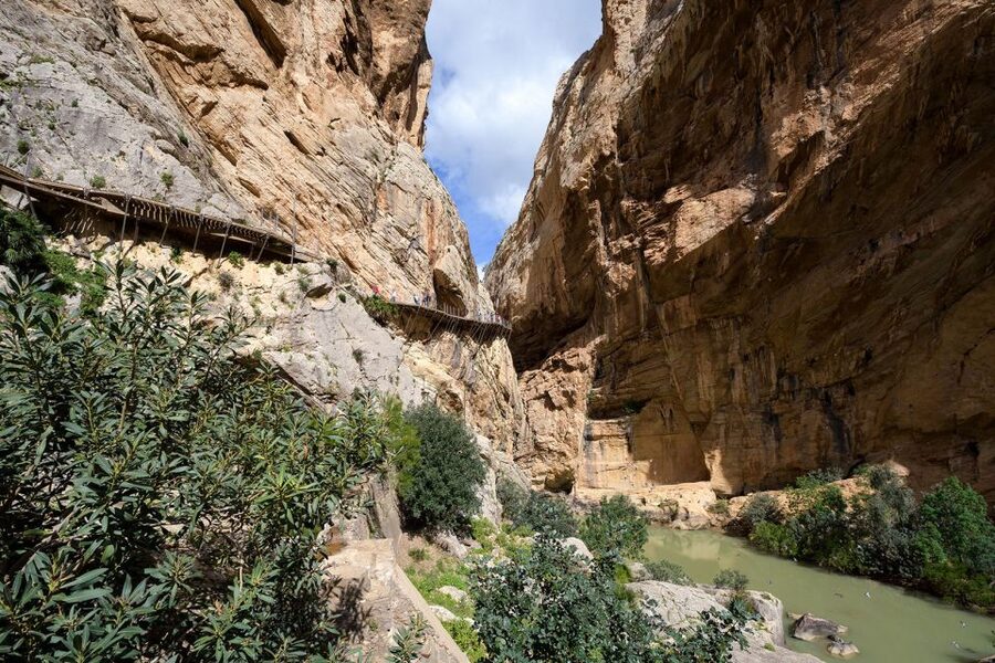 Caminito del Rey: Guided Tour with 1 Drink and Shuttle Bus - How demanding is it, really?