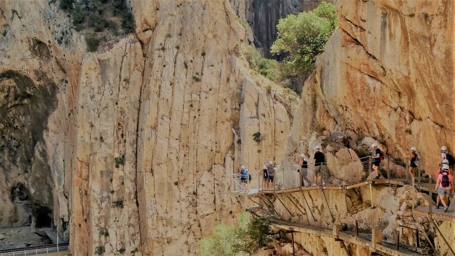 Caminito del Rey: Trekking Tour with Hiking Guide - Who should book this tour (and who should skip it)