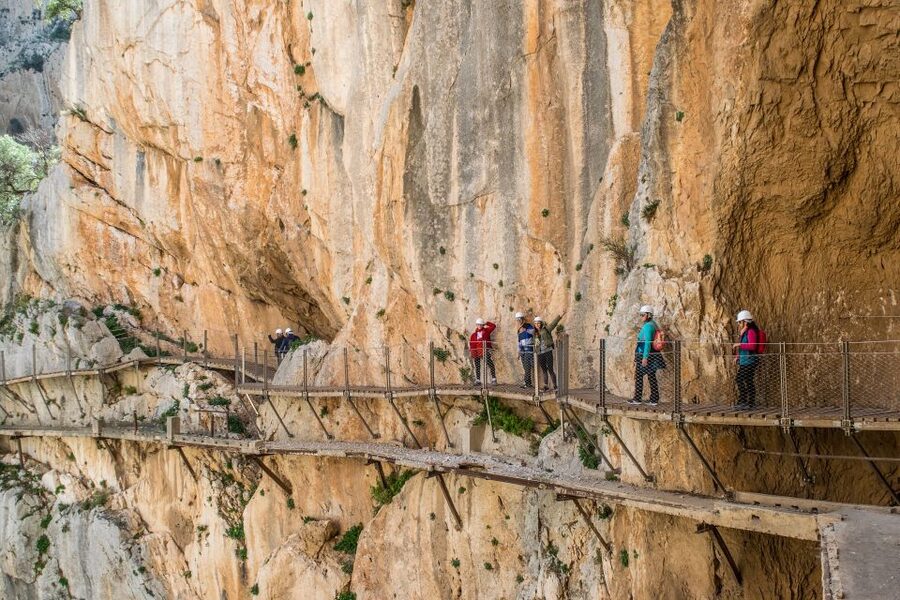 Costa del Sol: Caminito del Rey Guided Trip - Entering the Caminito del Rey: guided walking from Ardales to Álora