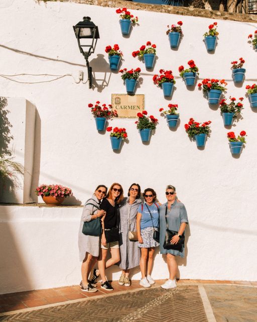 Discover Marbella's Old Town with five-star private tour - D·OLIVA Marbella Aceites de Oliva Premium and the olive oil tasting