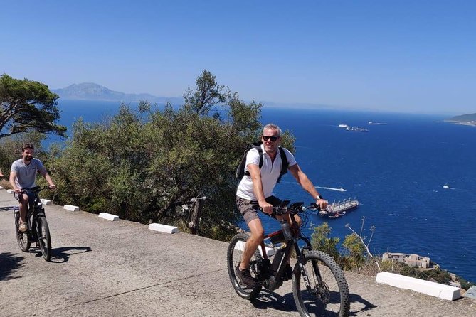 EBike-Gibraltar: Rock To The Top Tour - Apes Den: The Wildlife Stop With Rules That Matter
