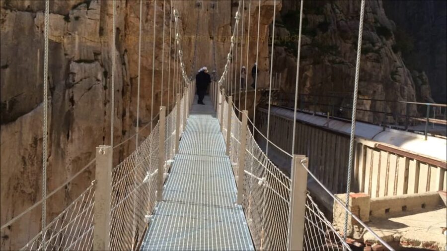 El Chorro: Caminito del Rey Gorge Route Guided Walking Tour - The climb up: where the adrenaline starts