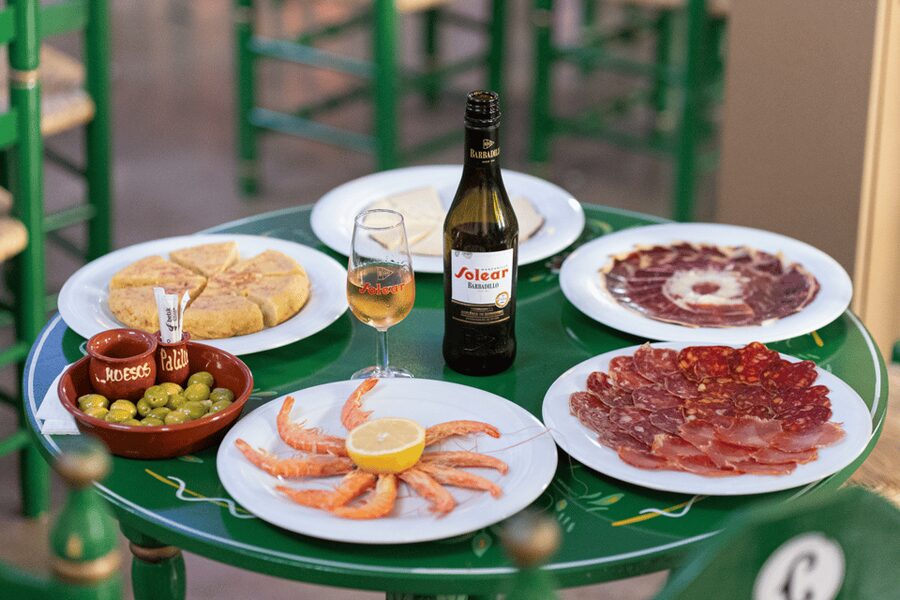 Estepona: Andalusian Flamenco Show Entry Ticket with Drink - Key things to know before you go