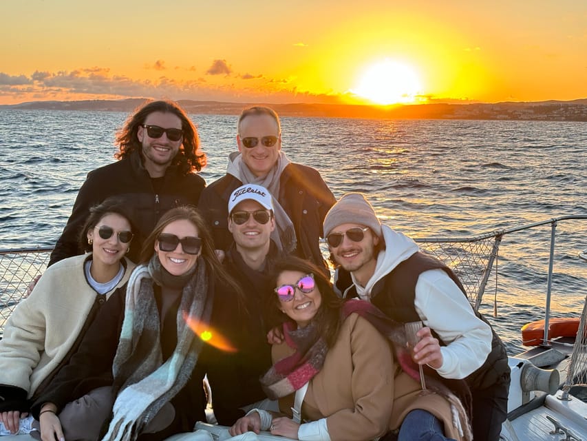 Estepona: Dolphin Searching Sunset Cruise with Drink & Snack - Dolphins and Marine Life: How the Search Usually Feels