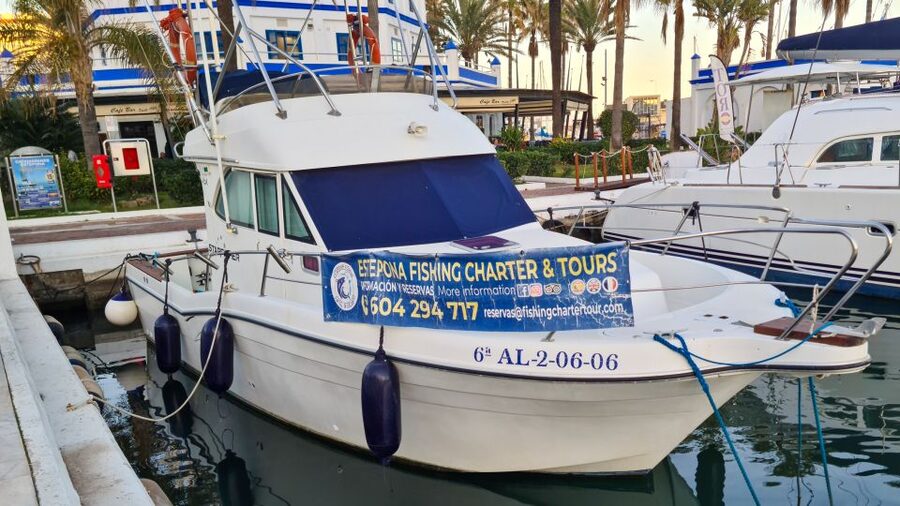 Estepona: Fishing Tour StartFisher 1060 - Who this tour suits best