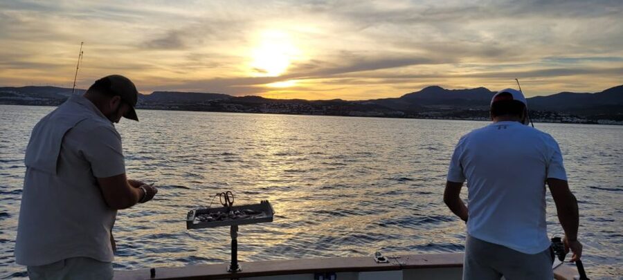 Estepona: Fishing Tour StartFisher 1060 - What to bring so you do not feel rushed