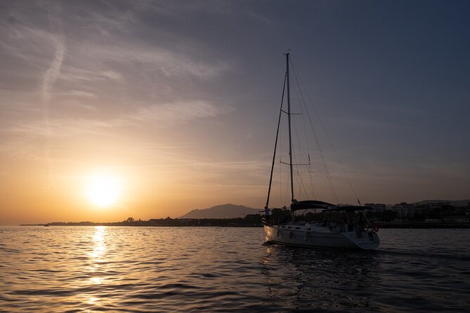 Exclusive private experience in luxury catamaran - Why the Bali 4.0 setup in Puerto Banús feels like real value