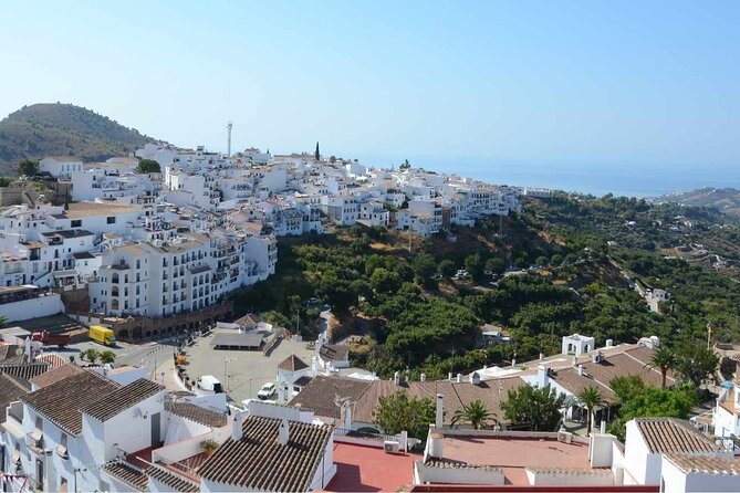 Excursion to Nerja & Frigiliana. - Logistics that can trip you up: pickup time and meeting point