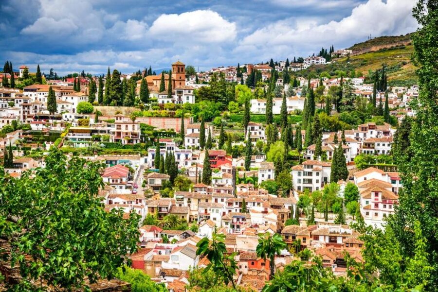 From Costa del Sol: Granada Day Trip Free Time 5h - Key things to know before you go