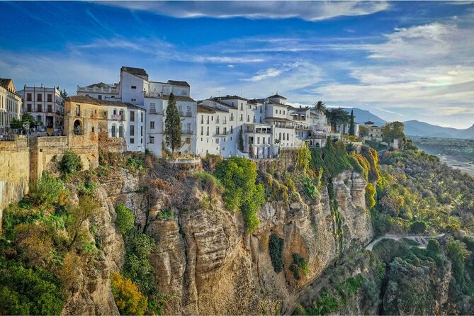 From Costa del Sol: Ronda and Setenil de las Bodegas - Arriving in Ronda: The Old Town Walk, Canyon Views, and a Guided Route