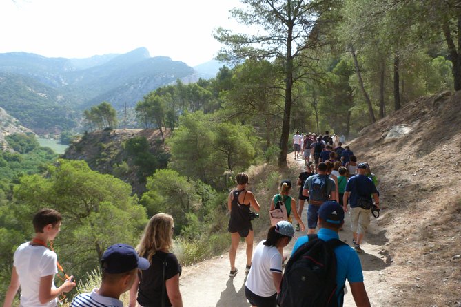 From El Chorro: Caminito del Rey - From La Garganta meeting point to the trail: logistics that matter