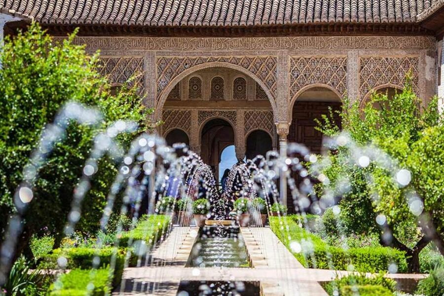 From Malaga: Alhambra and Royal Chapel with Entry Tickets - Royal Chapel of Granada: where the Catholic Monarchs are linked to the city