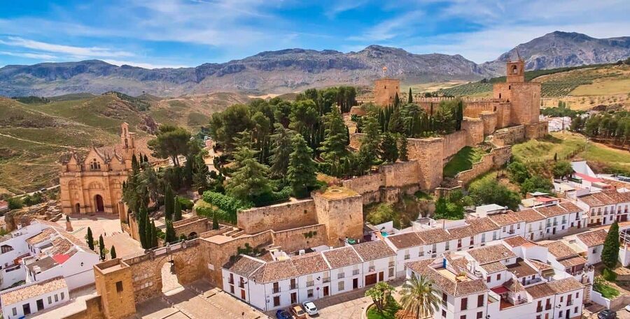From Málaga: Caminito del Rey & Antequera: Dolmens and free time - Caminito del Rey: the Kings Path with official guides and real safety focus