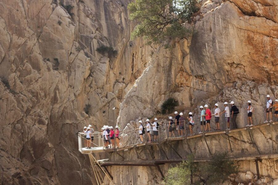 From Málaga: Caminito del Rey Full-Day Tour - Why Caminito del Rey feels different from a normal hike