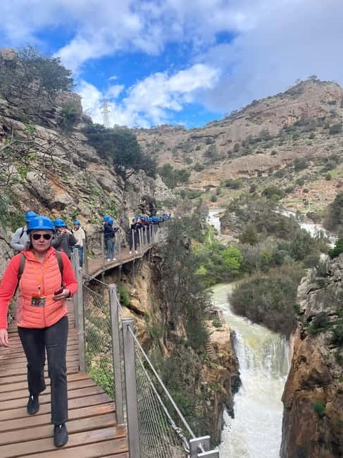 From Malaga: Caminito del Rey guided tour + round-trip transportation - Who this tour suits best (and where it might not)
