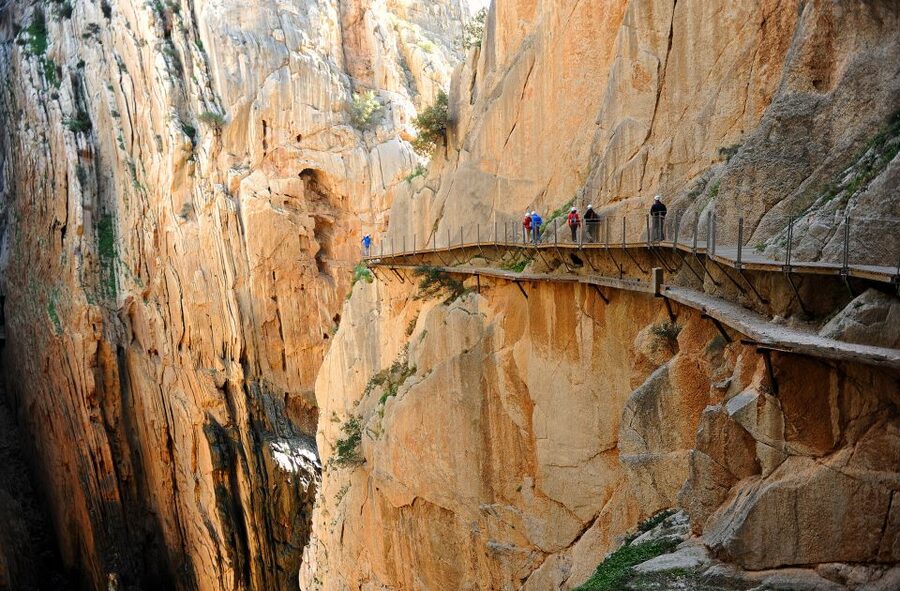 From Málaga: Caminito del Rey Small-Group Tour with Picnic - Why this Caminito del Rey day feels special, not rushed