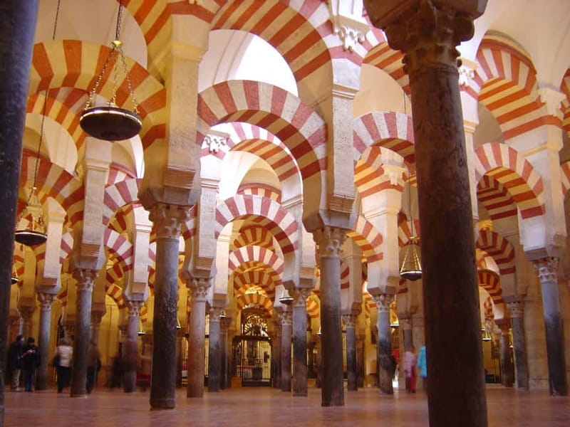 From Málaga: Córdoba Mosque Guided Tour - Entering the Mezquita-Catedral: what the guide helps you notice