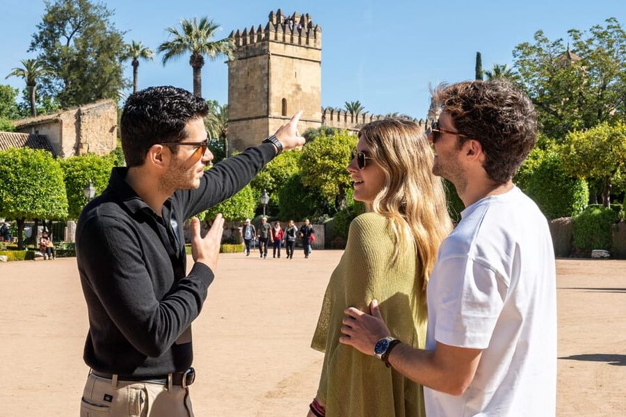 From Málaga: Day trip to Córdoba - Premium Small Group Tour - Free time in Córdoba, how to spend 2.5 hours well