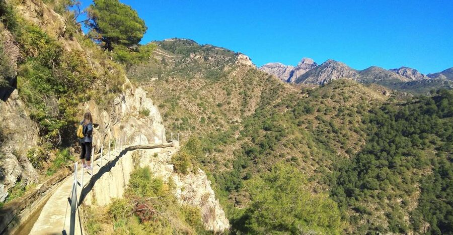 From Málaga: Frigiliana Hiking Tour with Wine & Appetizers - Key highlights you should care about