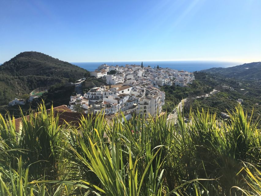 From Málaga: Frigiliana Hiking Tour with Wine & Appetizers - Arab canal to Higueron gorge: the part you’ll remember