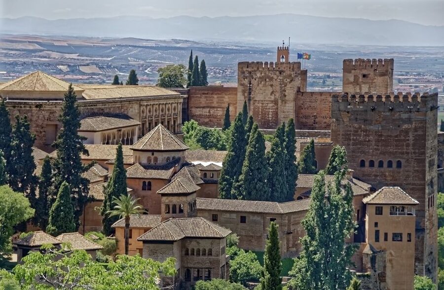 From Malaga: Granada Full-Day Trip with Alhambra - Granada Center: Guided Orientation Plus Free Time That Lets You Choose