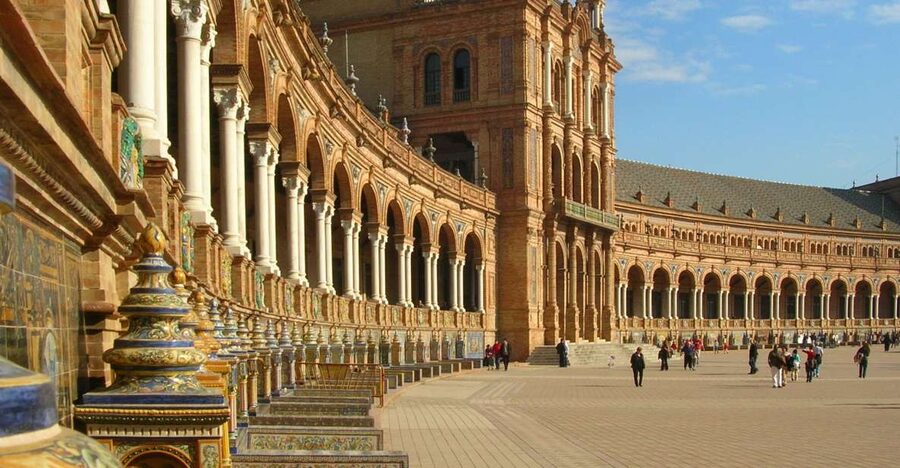 From Malaga: Private Seville, Alcazar and Cathedral Day Trip - Inside the Seville Cathedral and Up the Giralda