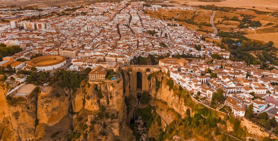 From Malaga: Ronda and Setenil Tour with Scenic Train - Why Ronda and Setenil Work So Well as a Malaga Day Trip