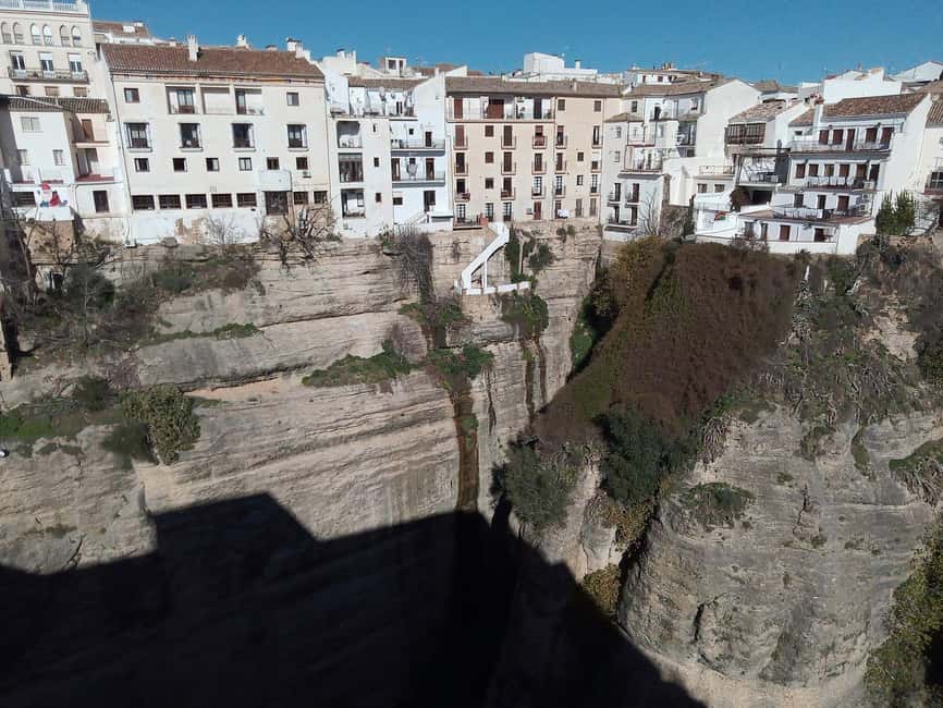 From Malaga: Ronda y Setenil de la Bodegas Day Trip by coach - Who this trip suits best, and who should think twice