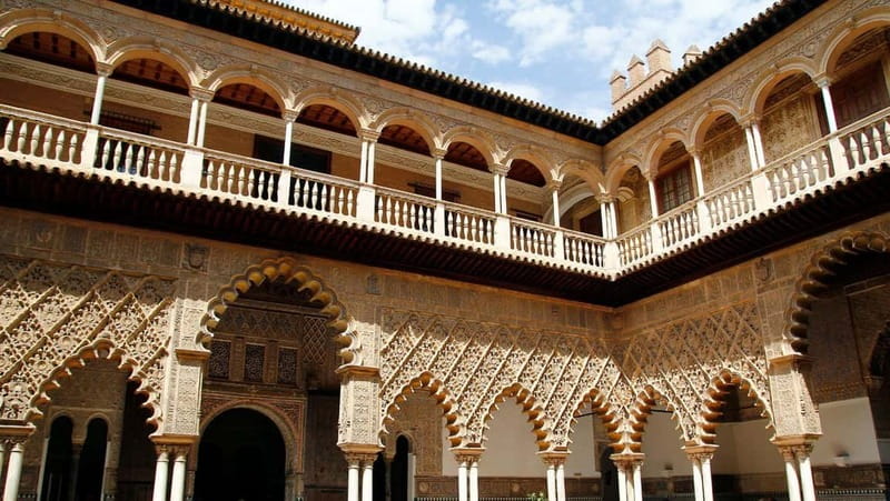 From Malaga: Seville Day Trip with Real Alcázar Tickets - The morning coach tour: orientation landmarks before you step off