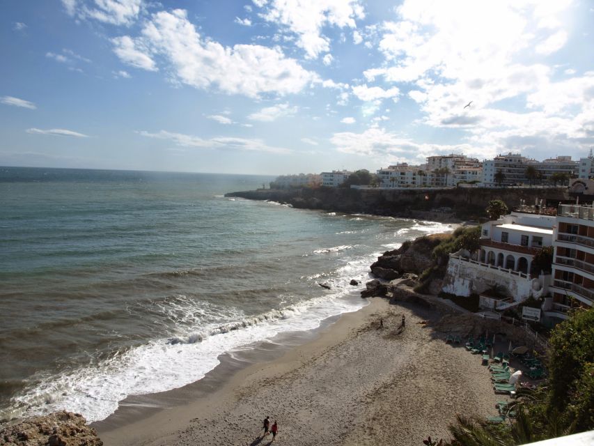 From Málaga: Skip-the-Line Nerja Cave and Frigiliana - Nerja Town Time and Lunch Reality: How to Use Your Free Time