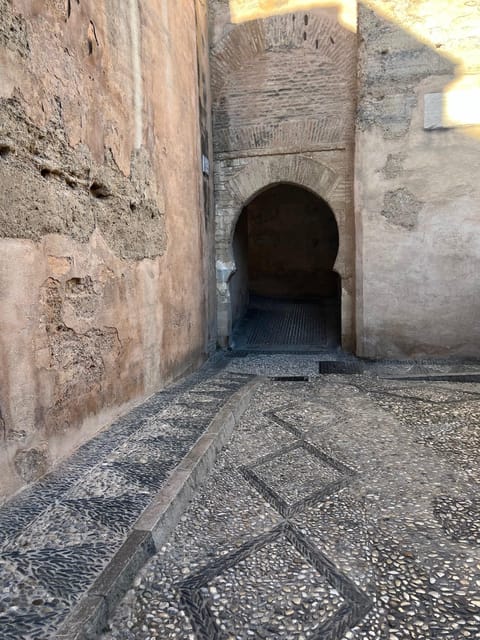 From Nerja/Almunecar: Granada Full-Day Trip - Pickup, transport, and the day’s walking rhythm