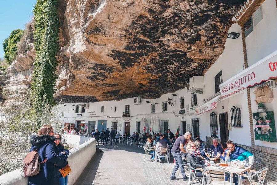 From Seville: Ronda and Setenil de Las Bodegas Private Tour - How the 7-hour schedule feels, with two big towns in one day